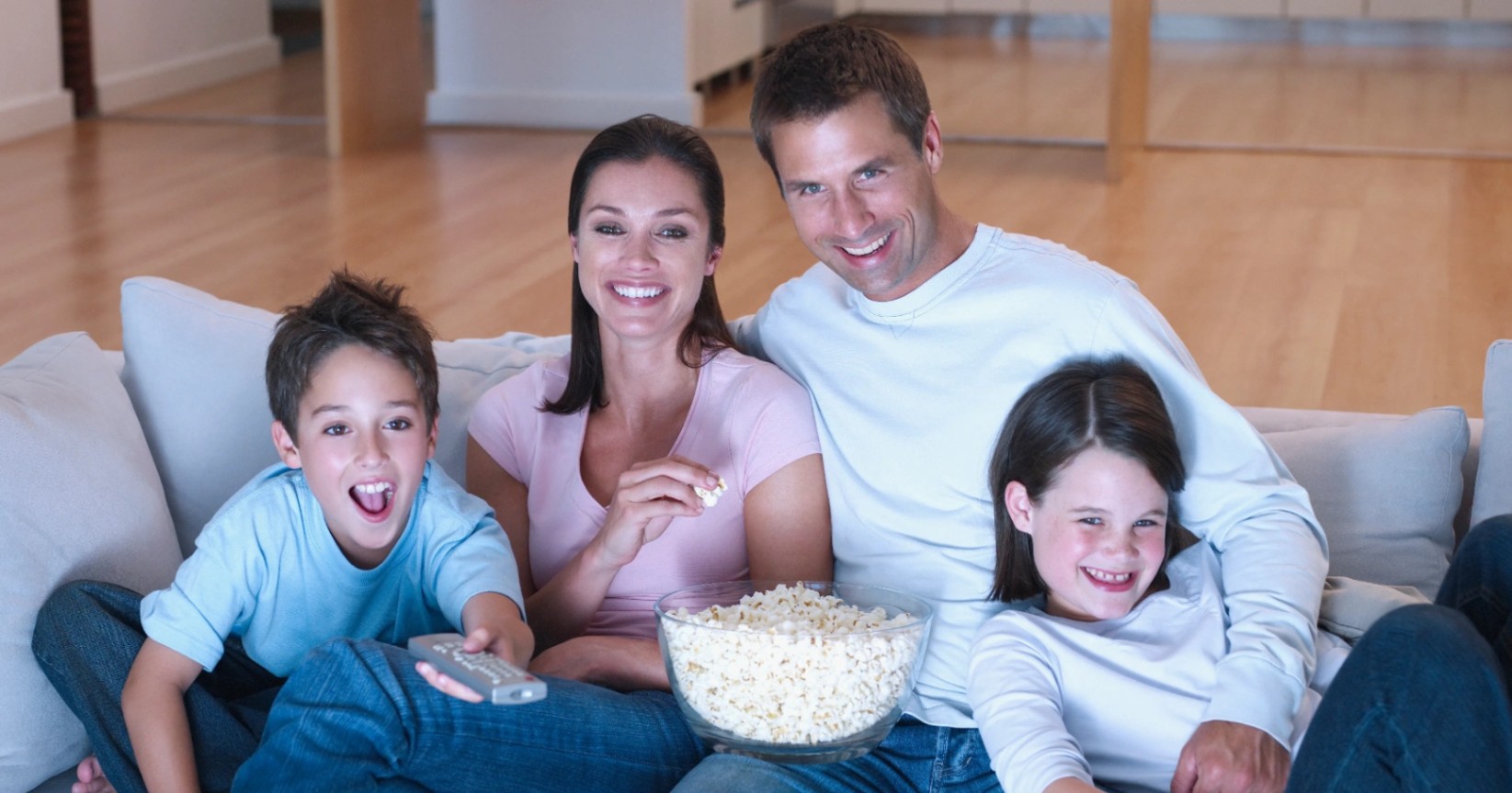 Your trusted partner in providing tailored telecom solutions for expatriates living in the UAE